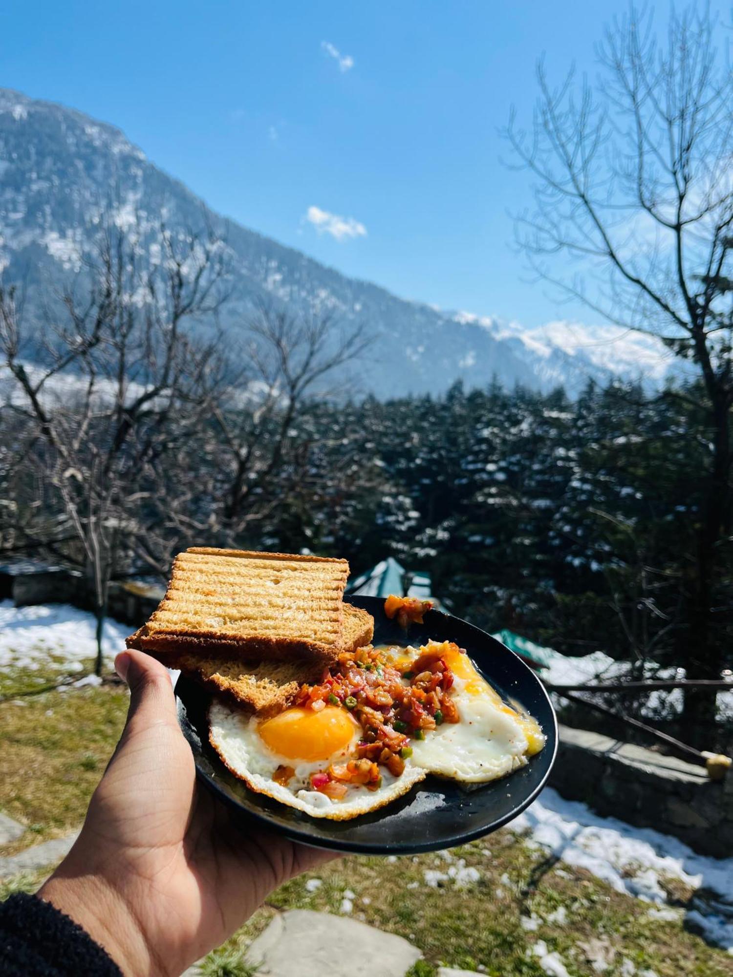 Hostelgia * Manali (Himachal Pradesh)
