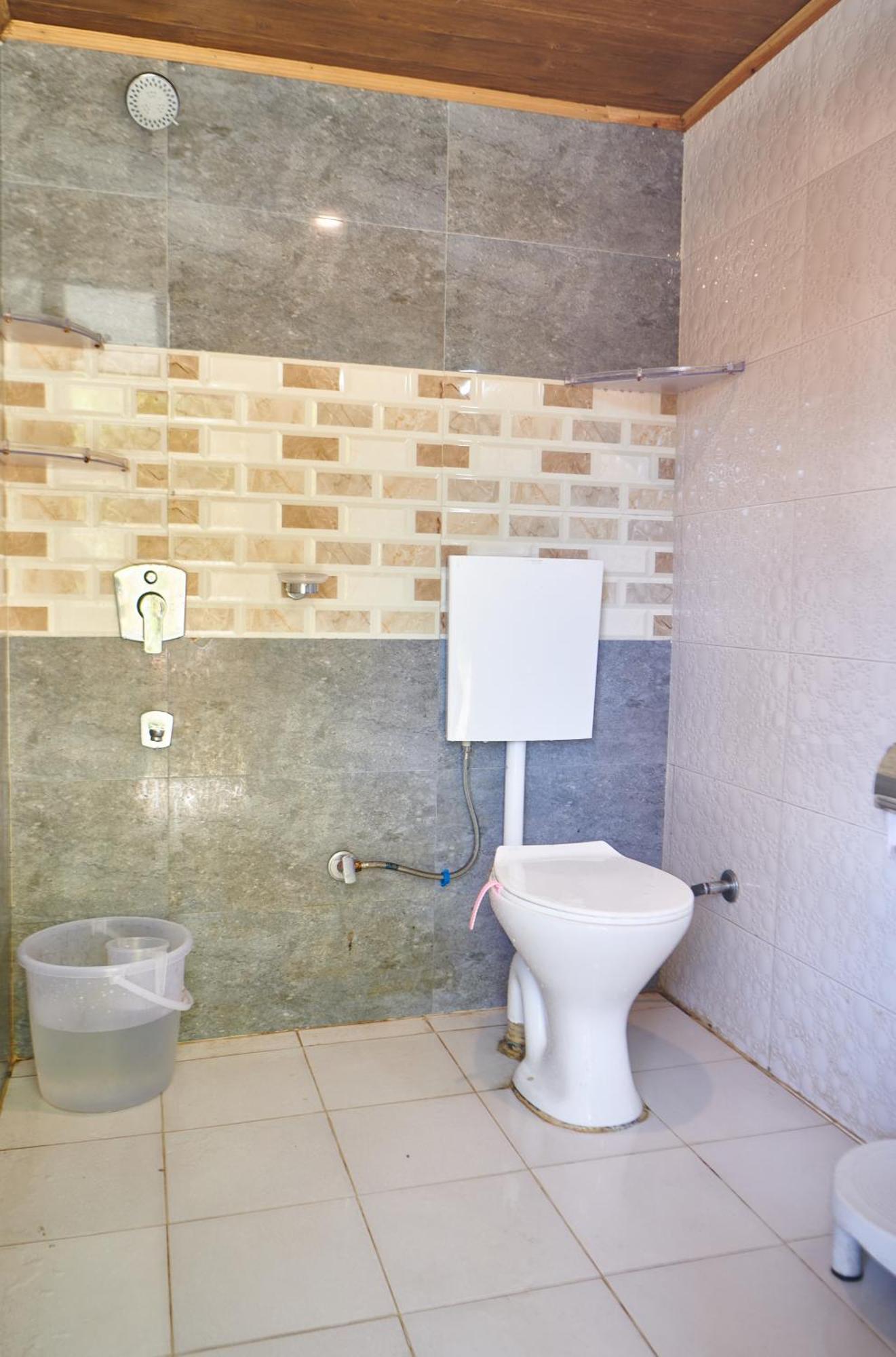 Hostelgia Manali (Himachal Pradesh)