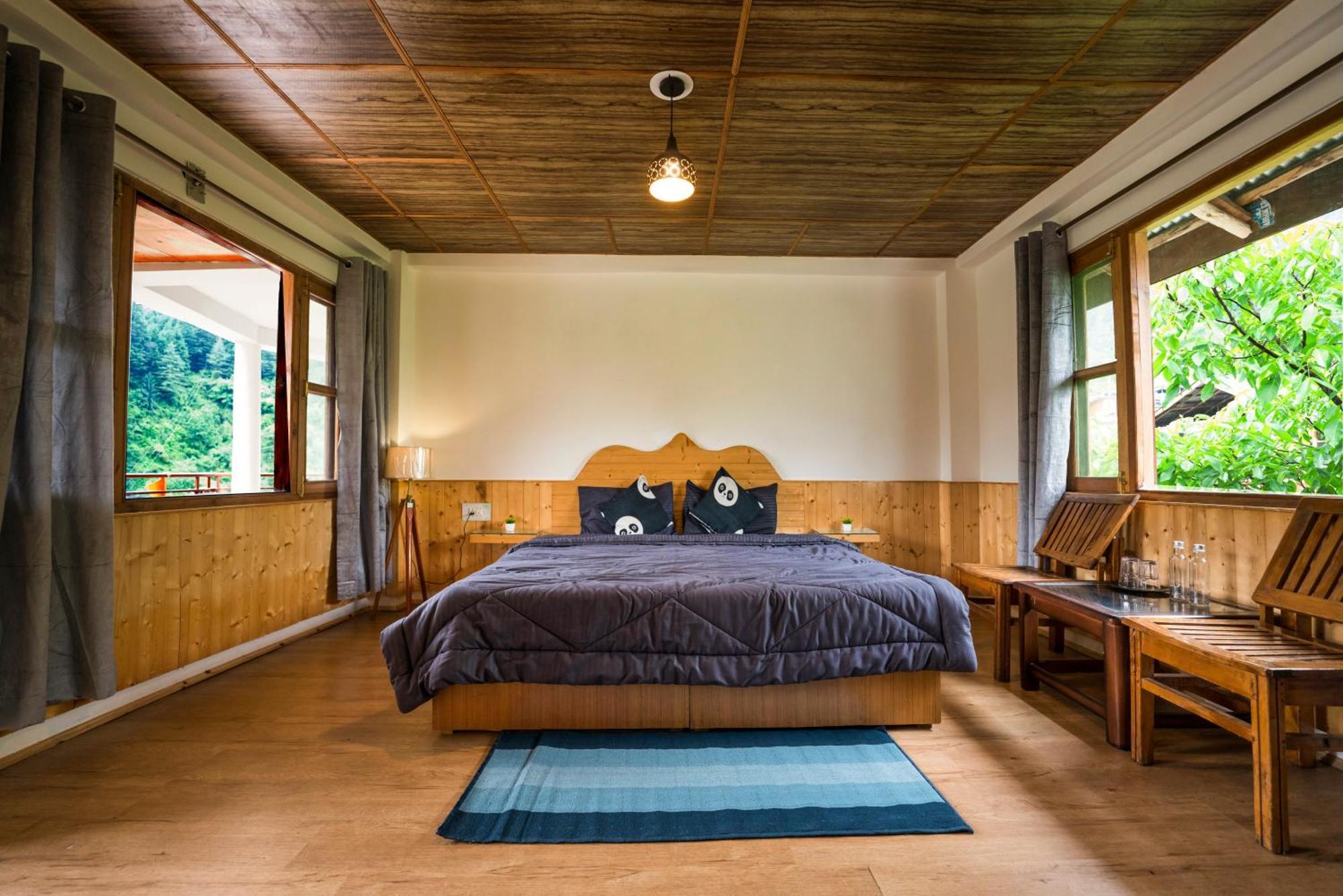 Hostel Hippie Panda Manali (Himachal Pradesh)