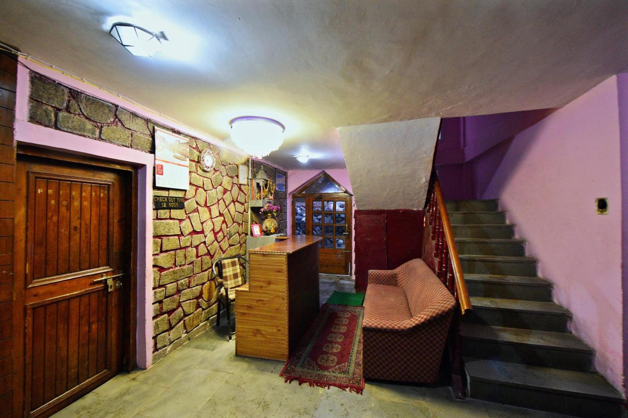 Hotel O Potala 3*