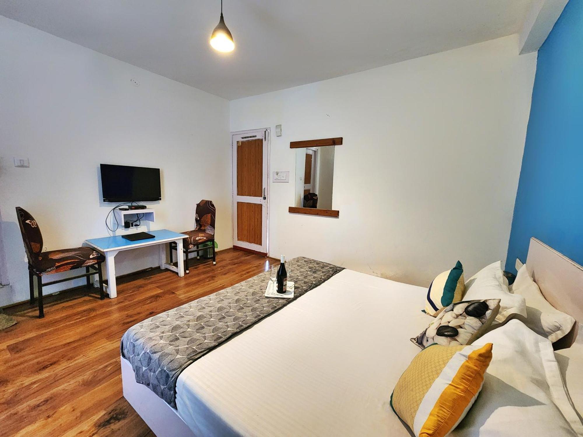 Hotel Page 3 - A Riverside And Bar Manali (Himachal Pradesh)
