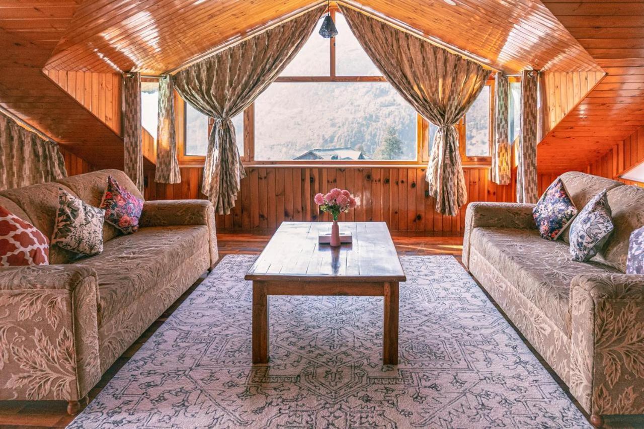 Manzar A Scenic Retreat 6br In