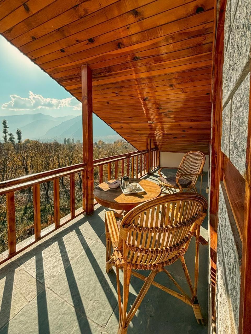 Manzar A Scenic Retreat 6br In Hotel