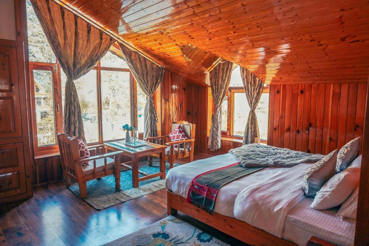 Hotel Manzar A Scenic Retreat 6br In 3*