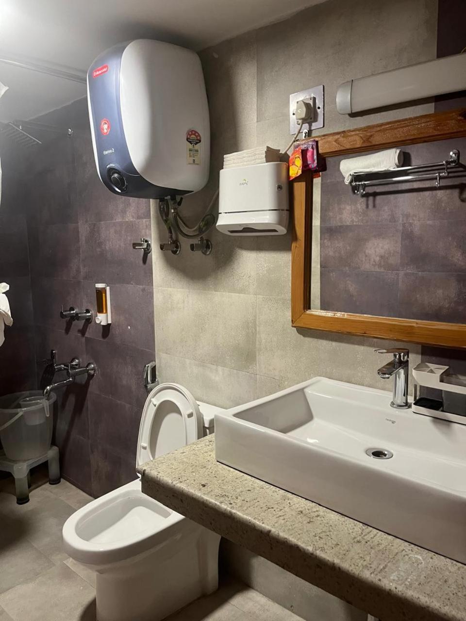 Manzar A Scenic Retreat 6br In Hotel 3*