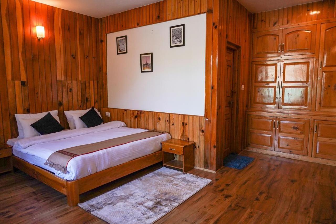 Hotel Manzar A Scenic Retreat 6br In 3*