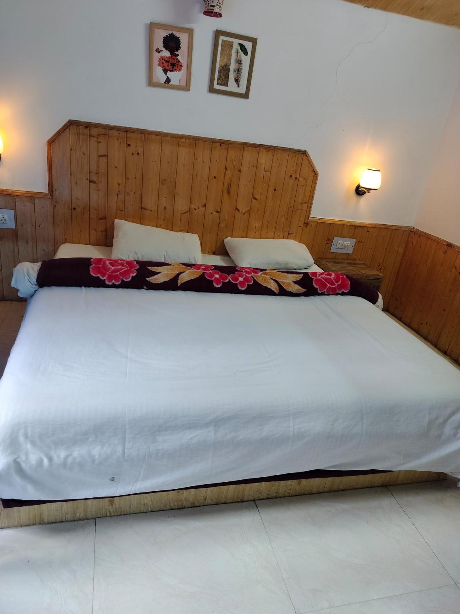 Revendels By Nagpals Bed & Breakfast