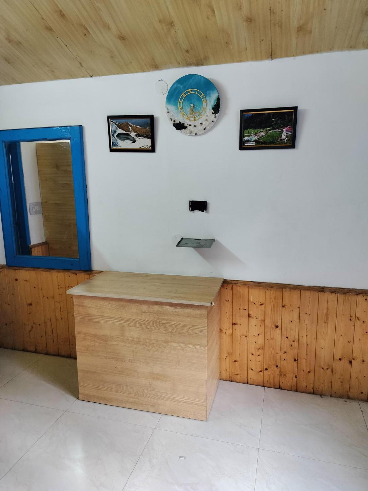 Revendels By Nagpals Bed & Breakfast Manali (Himachal Pradesh)