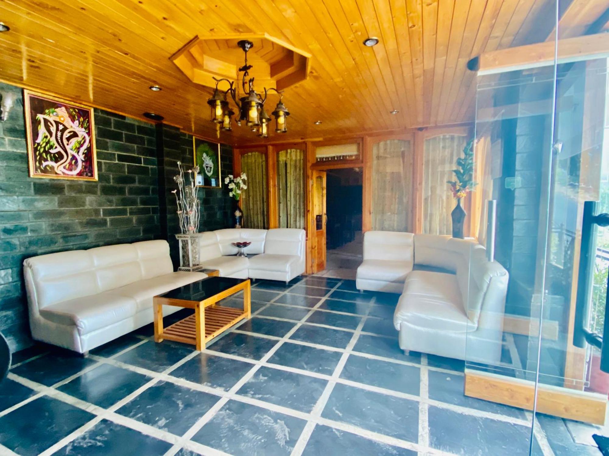 The Four Season & Resort, - A Blissful View From Manali (Himachal Pradesh)