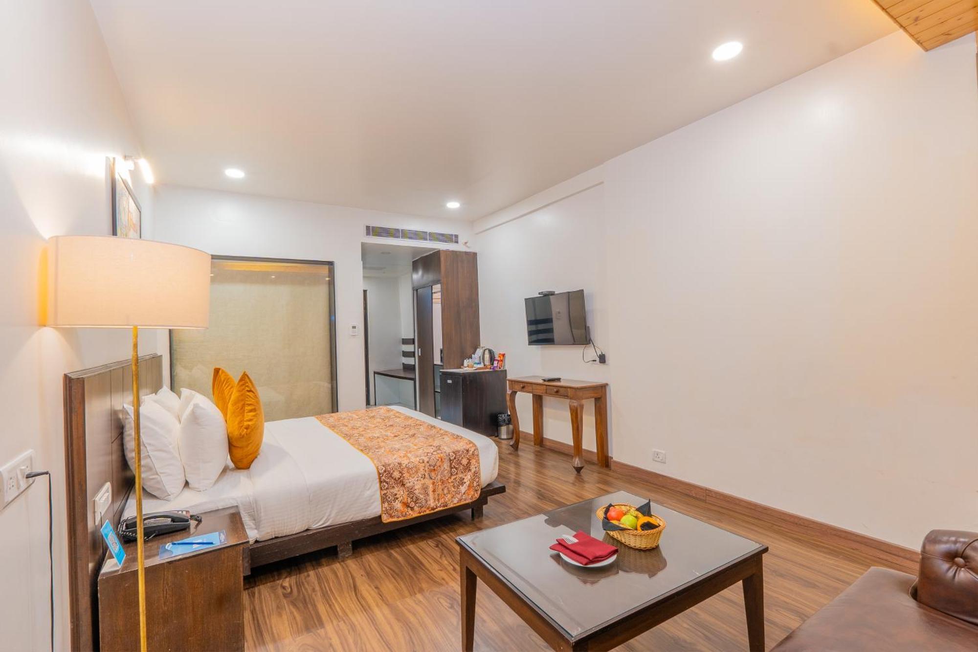 Woodrock Luxury Boutique 4* Manali (Himachal Pradesh)