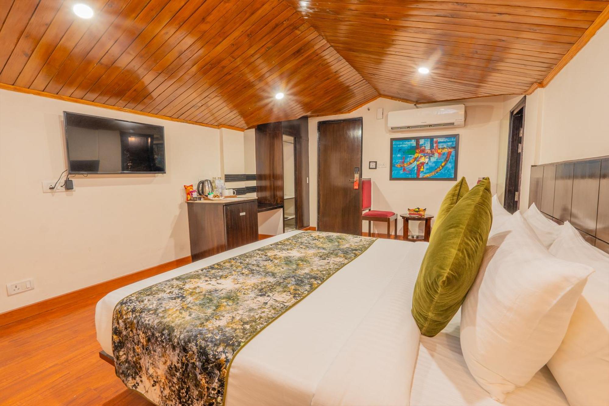 Woodrock Luxury Boutique 4*