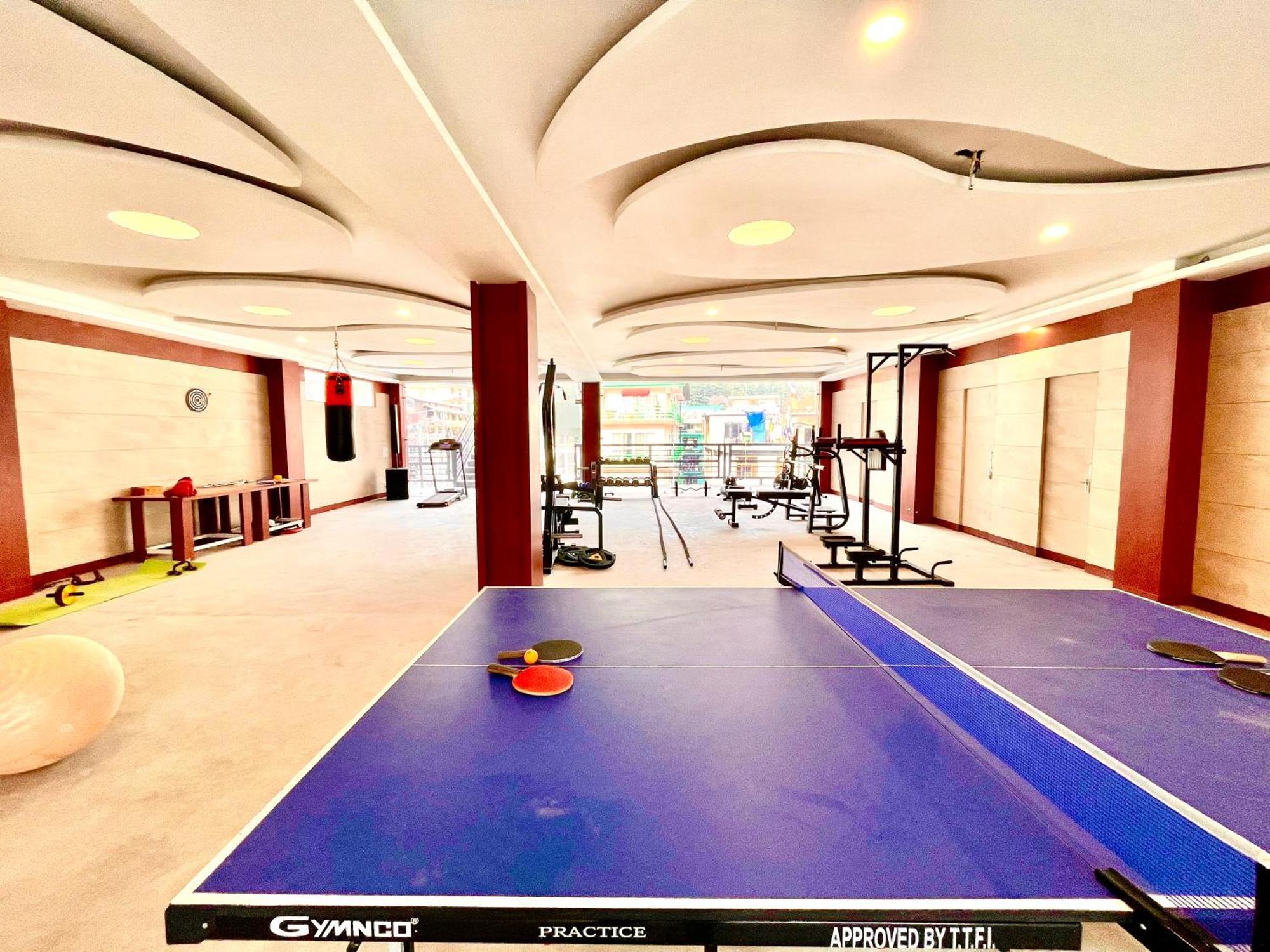 The Vista Legacy Resort, - #near Mall Road #centrally Heated & Air Cooled #big Parking #best Selling #premium #luxury Collection #open Terrace #lift #playing Zone #property Of The Year 4*