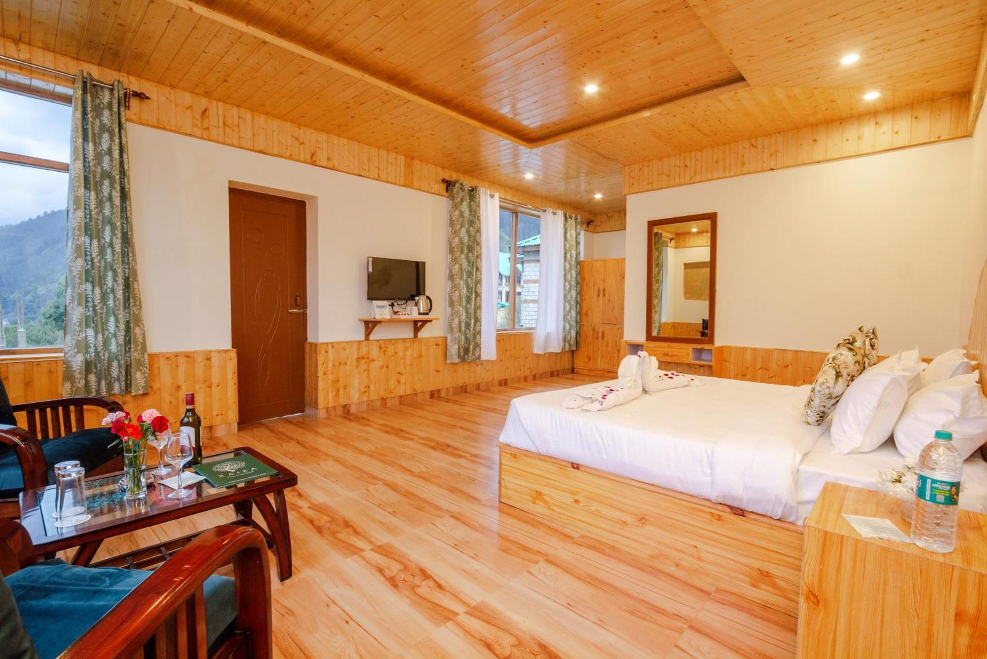 Crest 3* Manali (Himachal Pradesh)