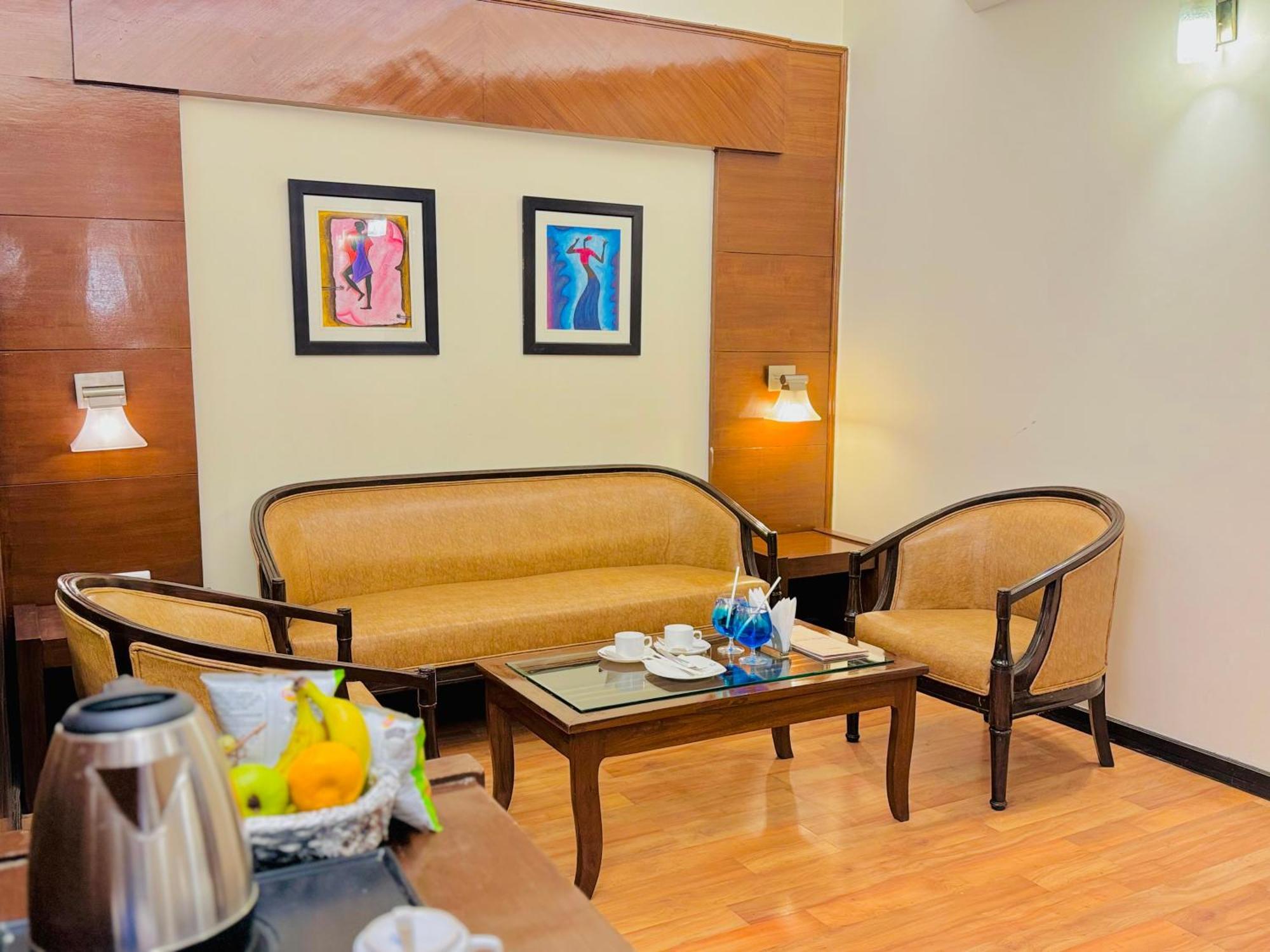The Grand - A River And Mountain View Resort, #private Parking #gym Manali (Himachal Pradesh)