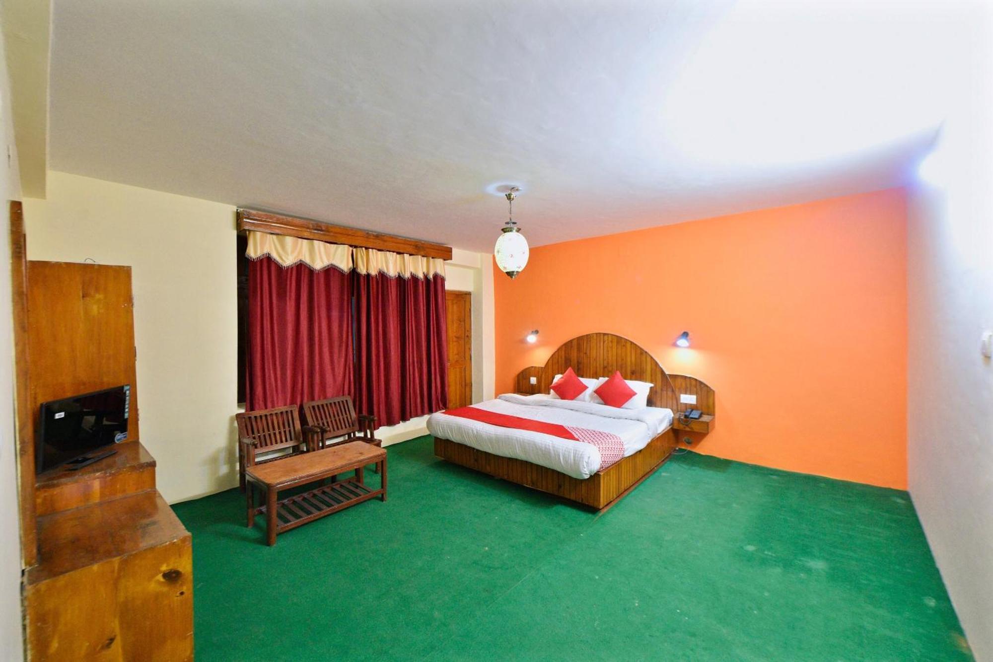Hotel O Potala 3*