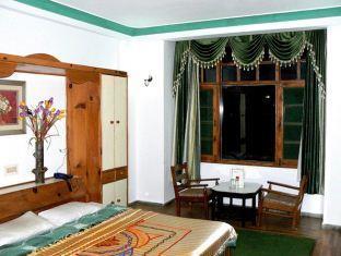 Flamingo Bed & Breakfast Manali (Himachal Pradesh)