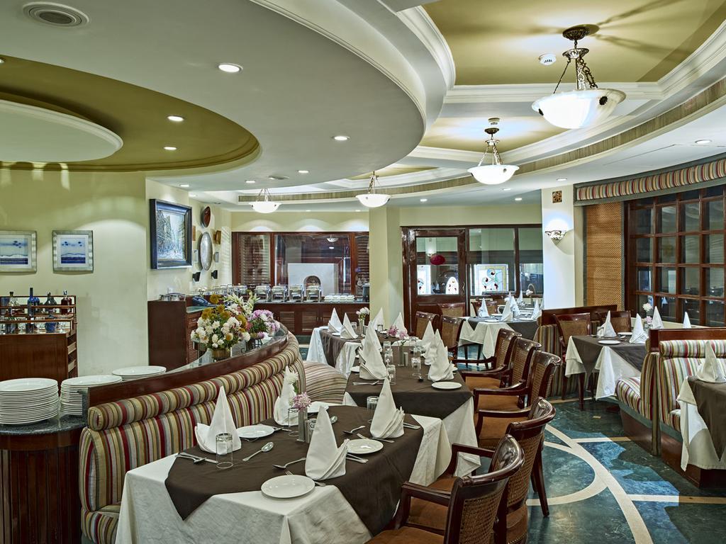 Club Mahindra White Meadows