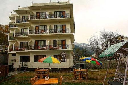Hotel The Royal Regency Manali (Himachal Pradesh)