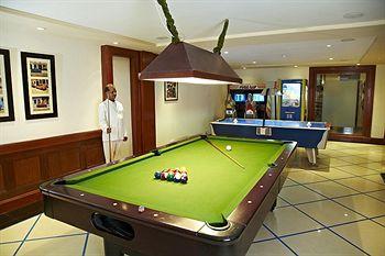 Club Mahindra White Meadows Hotel 4*