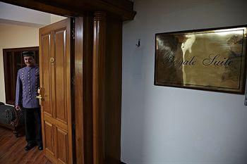 Club Mahindra White Meadows Hotel Manali (Himachal Pradesh)