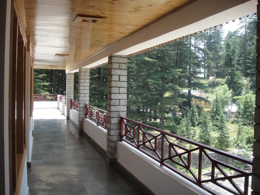 Hotel Dream Land Manali (Himachal Pradesh)