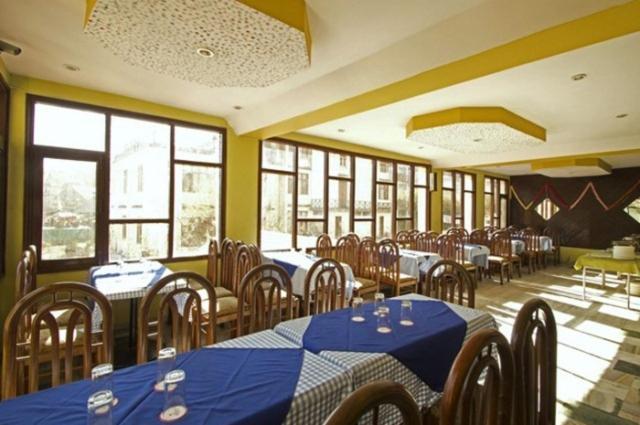 Sitara International Hotel 3*
