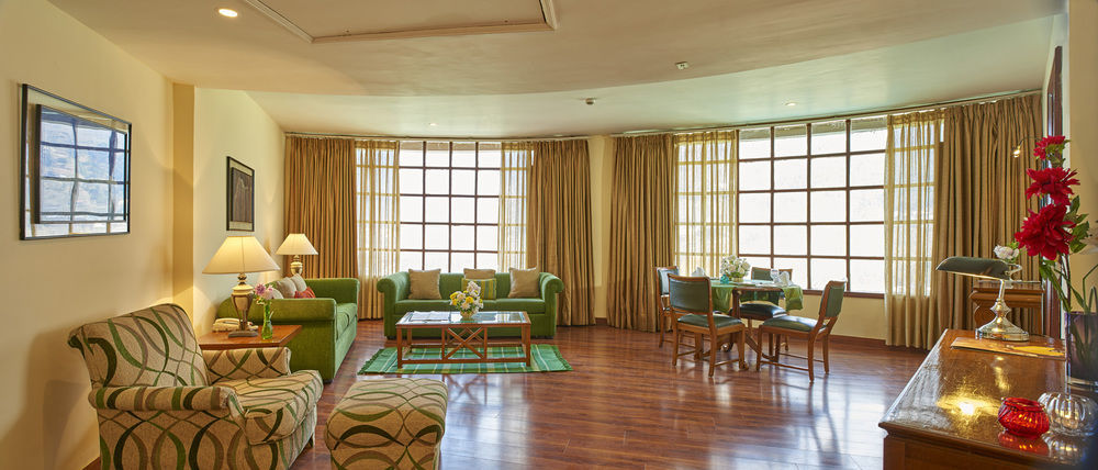 Club Mahindra White Meadows