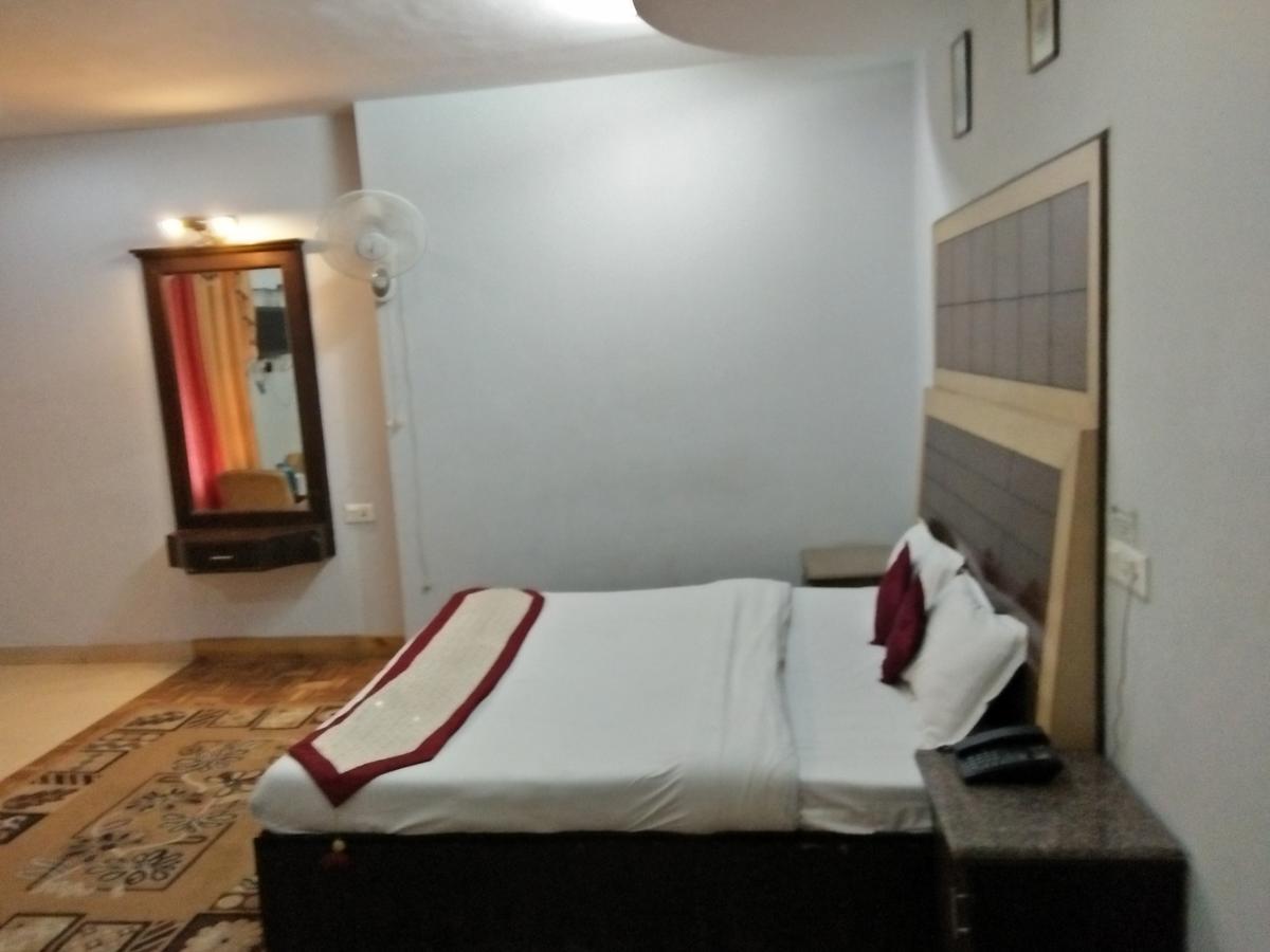 The Shivalik 3* Manali (Himachal Pradesh)