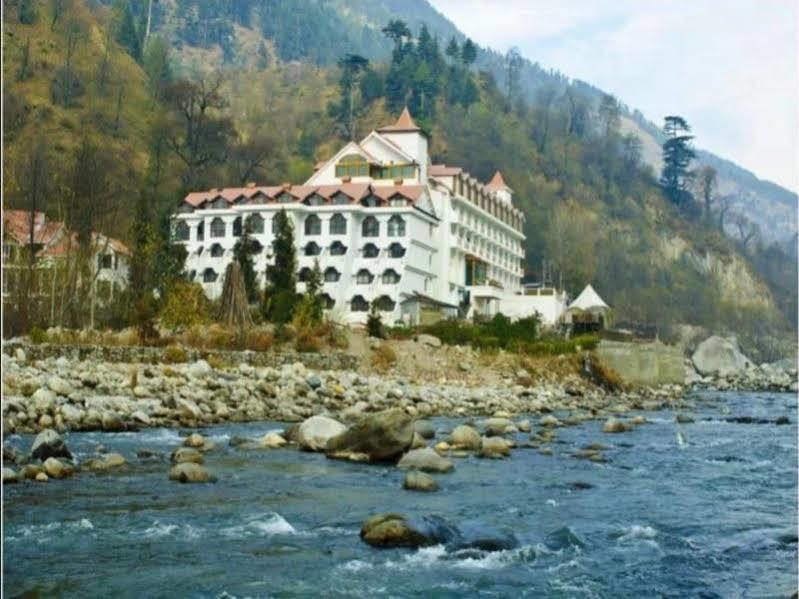 Mastiff Grand Resort
