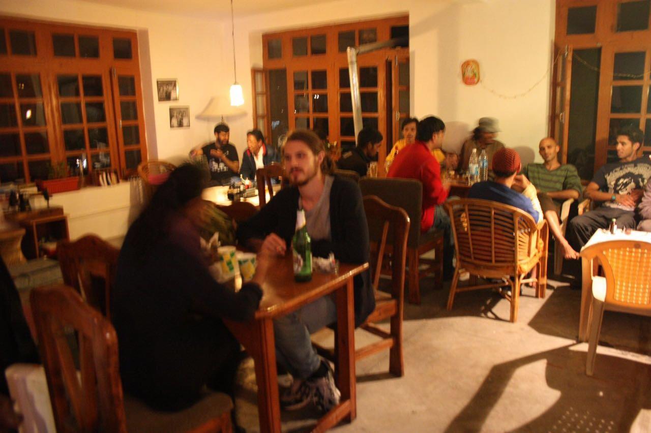 Hostel Lilly & Cafe Manali (Himachal Pradesh)