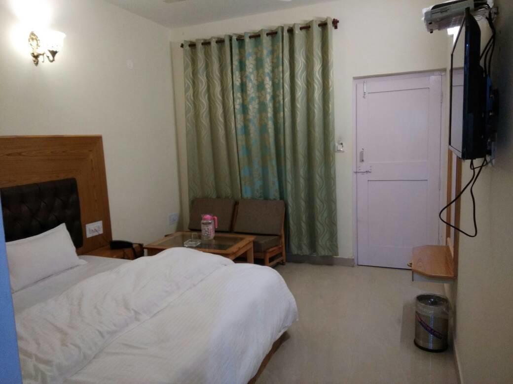 Ambika Bliss Manali (Himachal Pradesh)