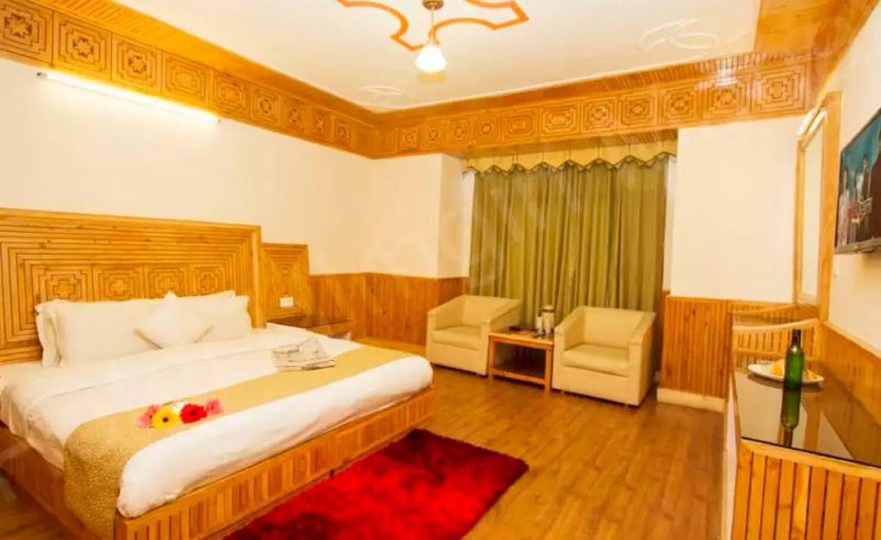 Himgiri Hotel Manali (Himachal Pradesh)