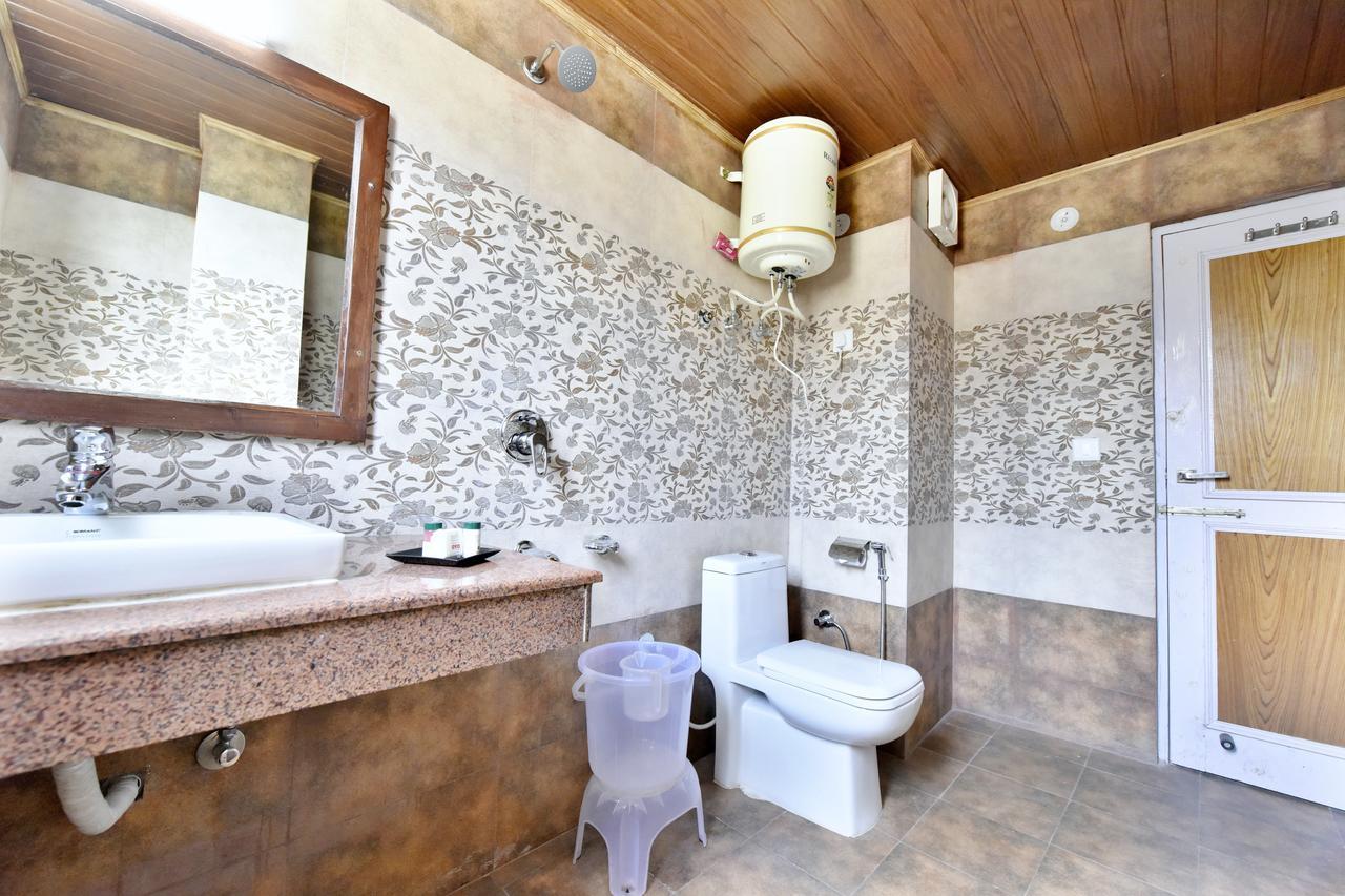 Hotel Oyo 8797 Mountain Regency