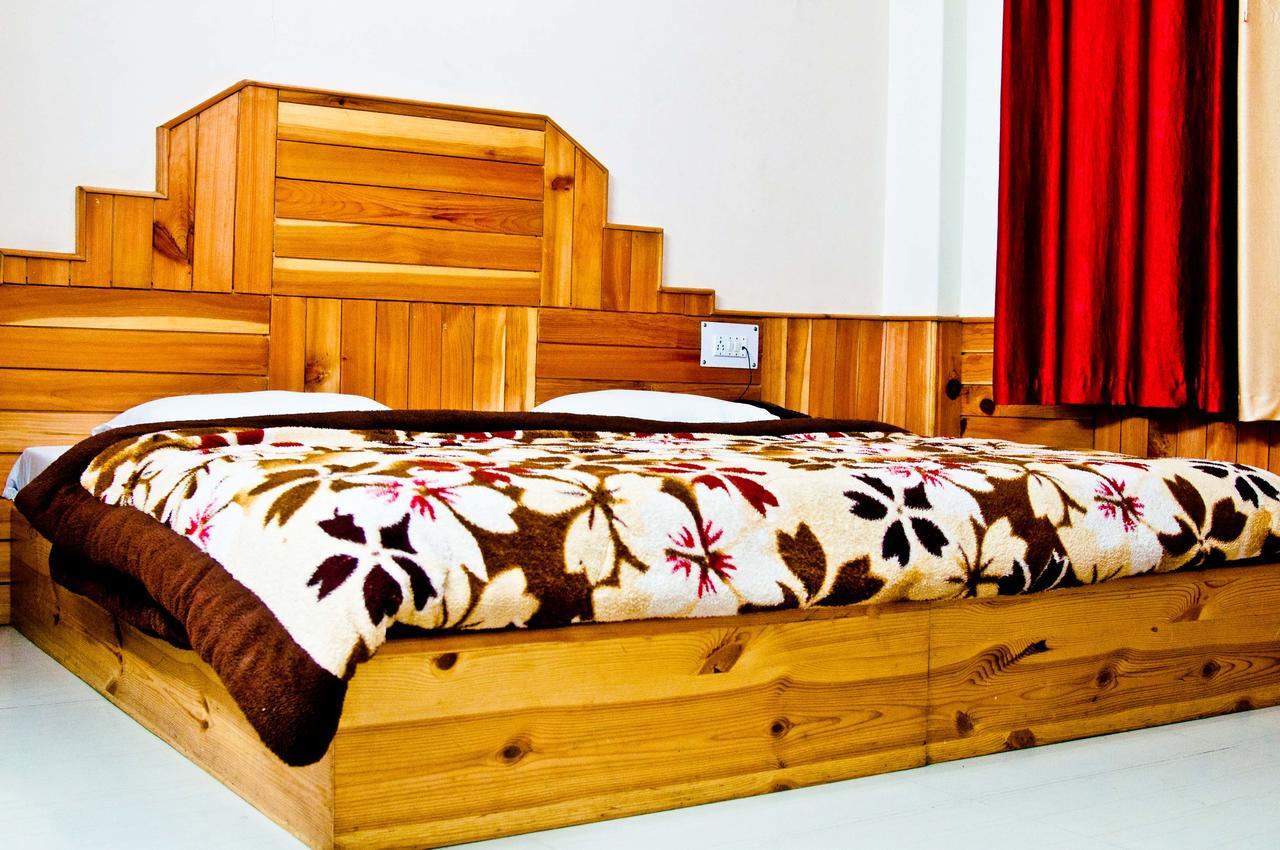 Himalayan Riverside Resort, Hotel Manali (Himachal Pradesh)