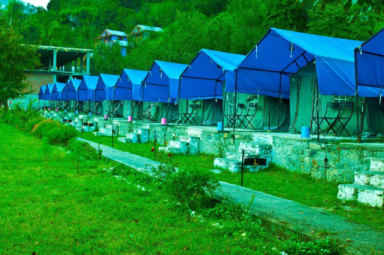Himalayan Riverside Resort, 4* Manali (Himachal Pradesh)