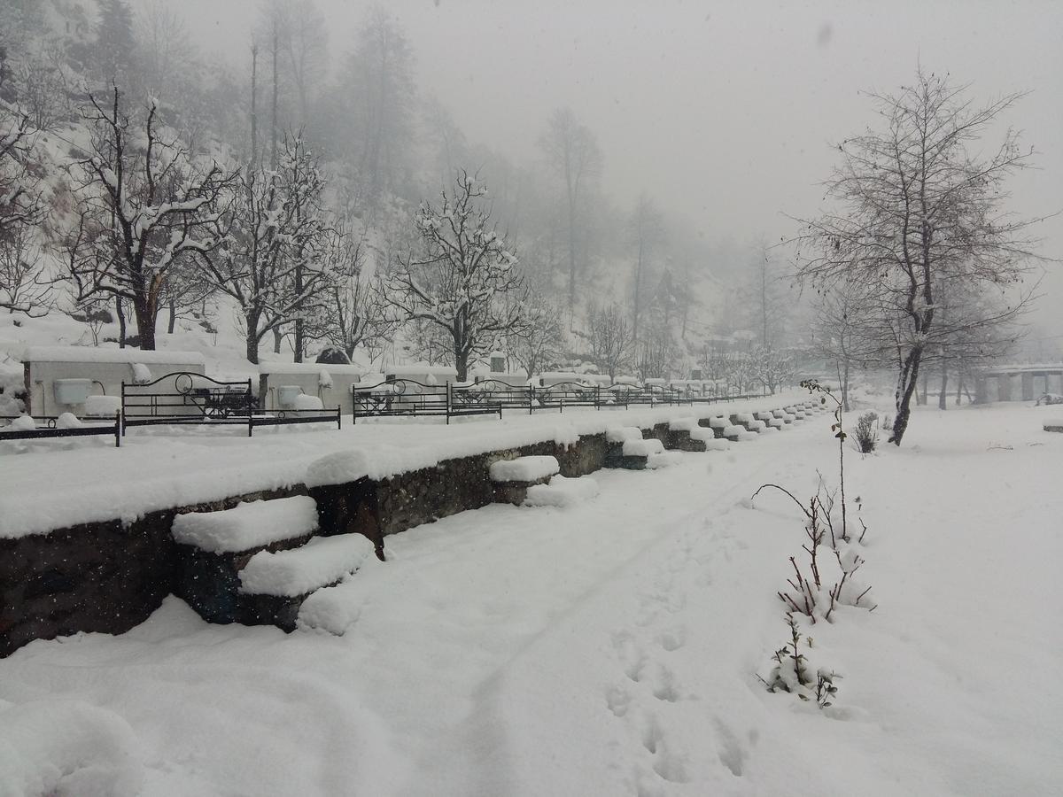 Hotel Himalayan Riverside Resort, 4*