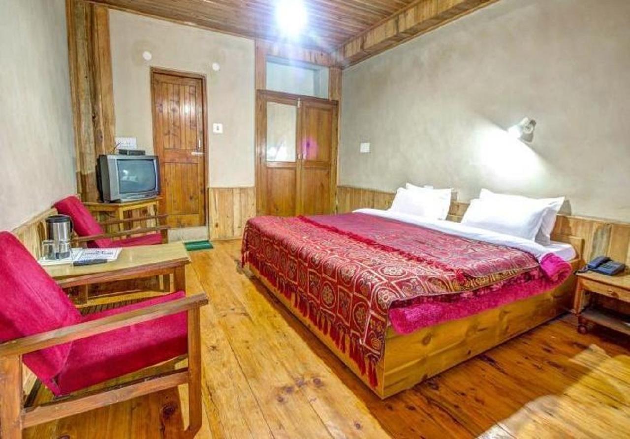 Himalayan Hotel