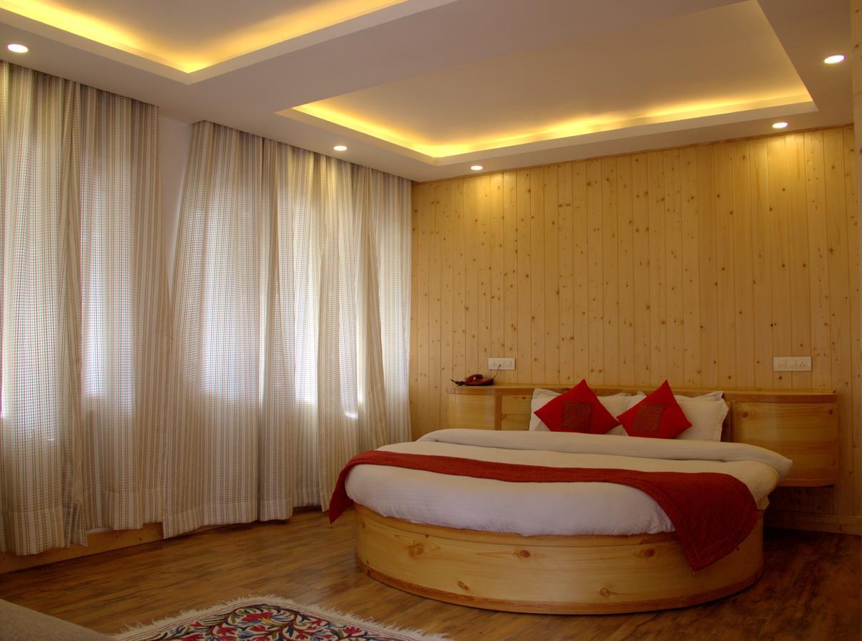 Hotel Dream Land 2*