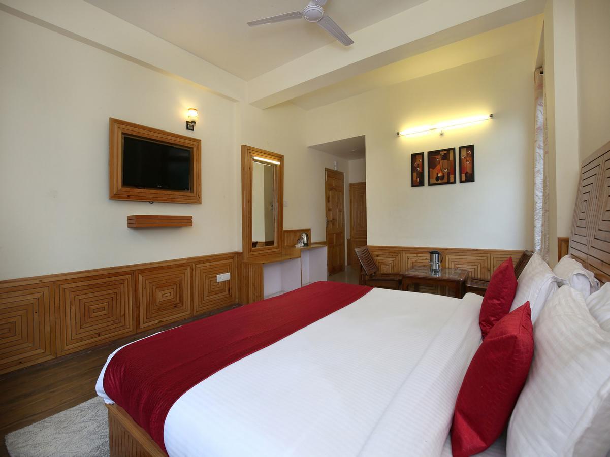Oyo 10116 Rhythm Retreat Hotel *