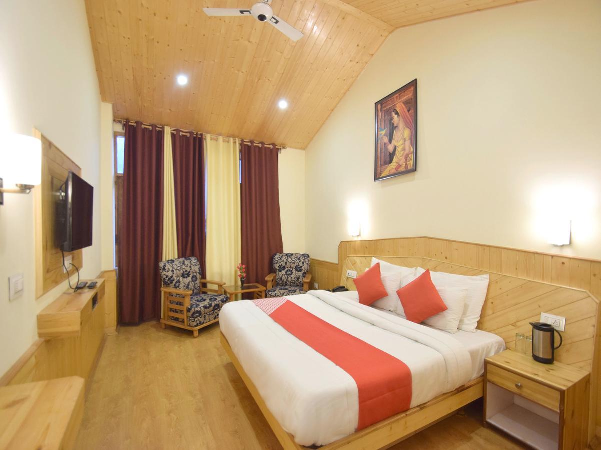 Oyo 11402 Day Flower Hotel