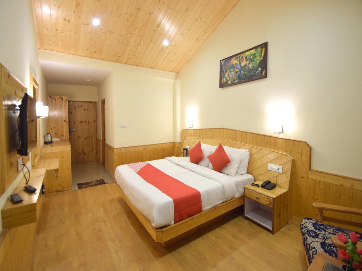 Hotel Oyo 11402 Day Flower Manali (Himachal Pradesh)