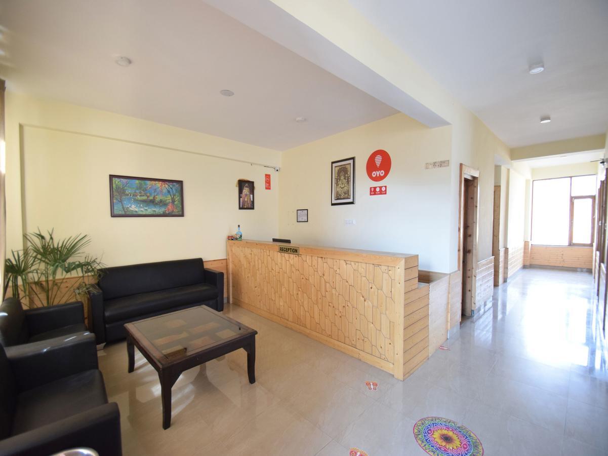 Hotel Oyo 11402 Day Flower Manali (Himachal Pradesh)