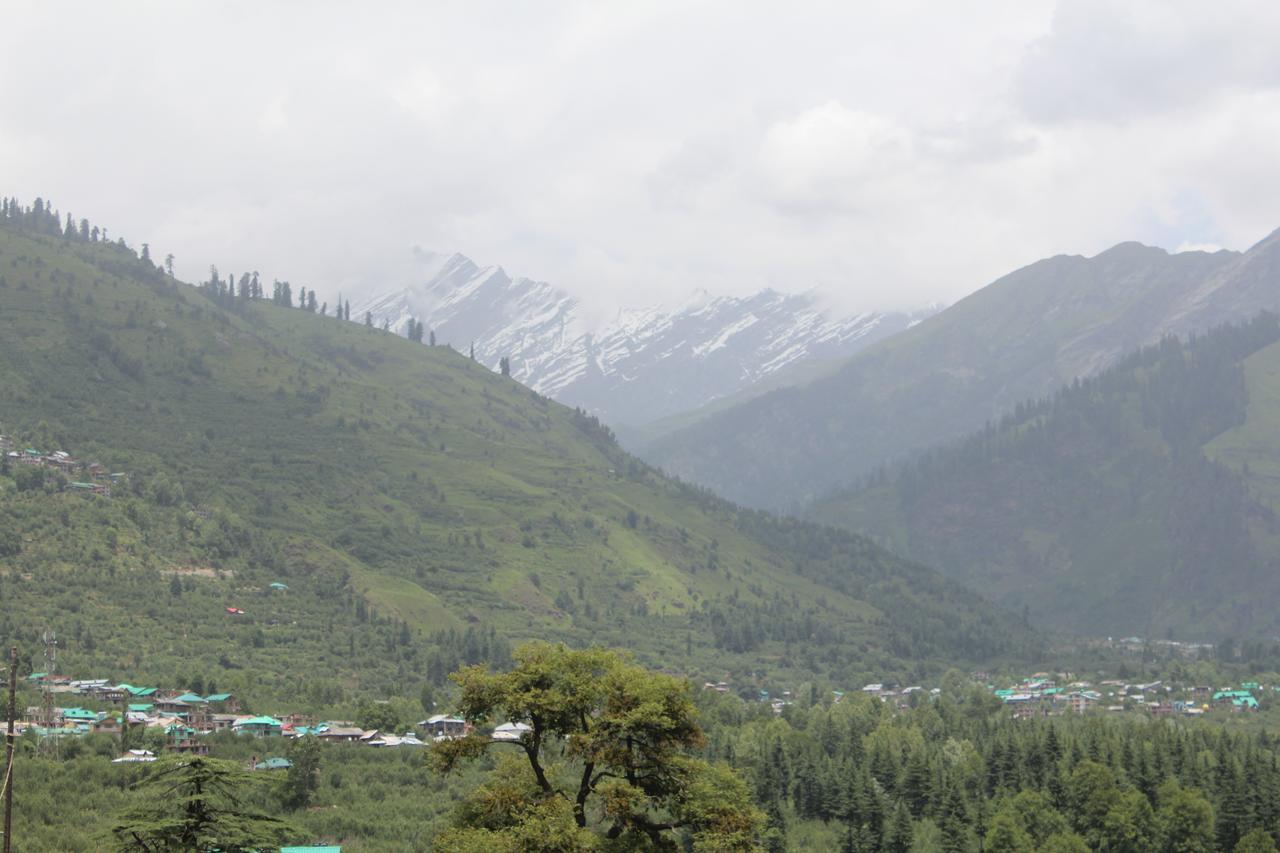 Leela Cottages Bed & Breakfast Manali (Himachal Pradesh)