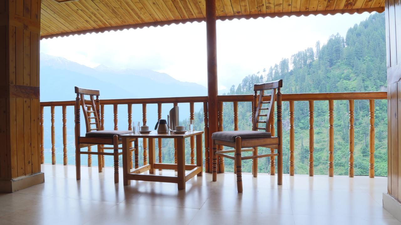 Kanyal Height Hotel 2*