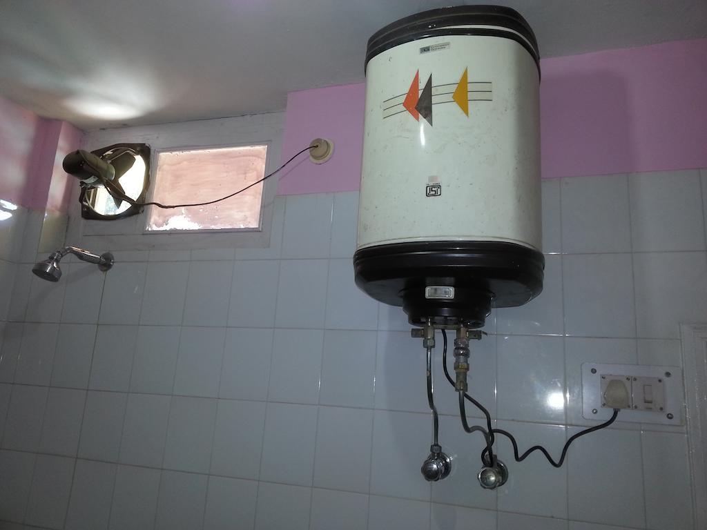 Hotel Ambika Manali (Himachal Pradesh)