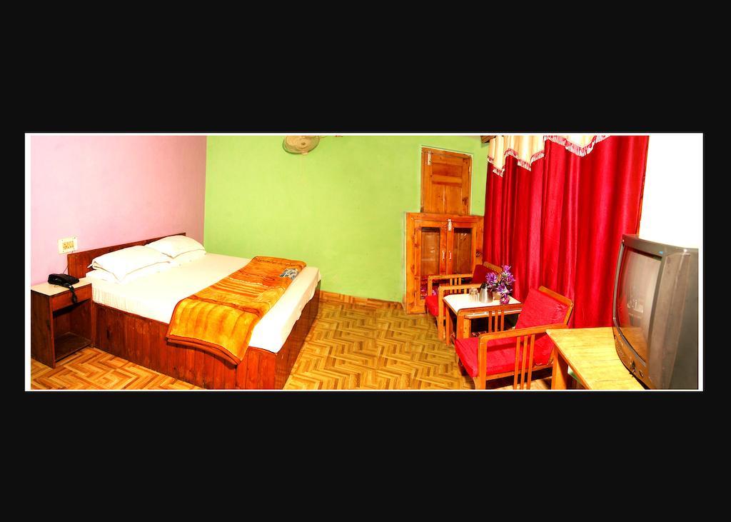 Ambika Manali (Himachal Pradesh)