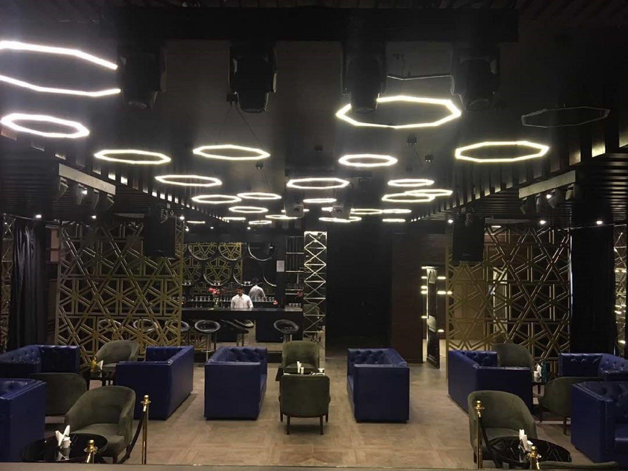Hotel Bravia Manali (Himachal Pradesh)