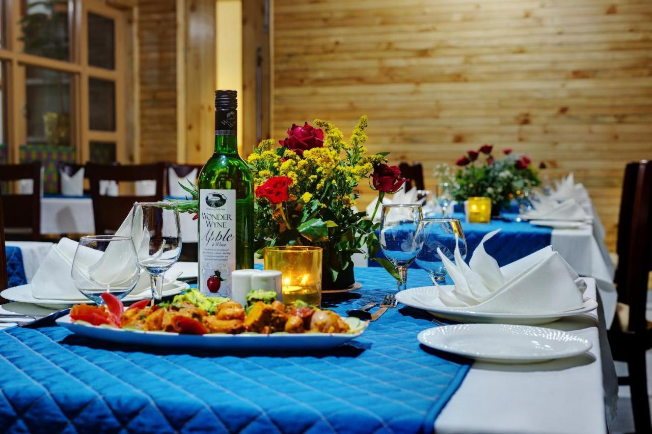 Hotel Bravia Manali (Himachal Pradesh)
