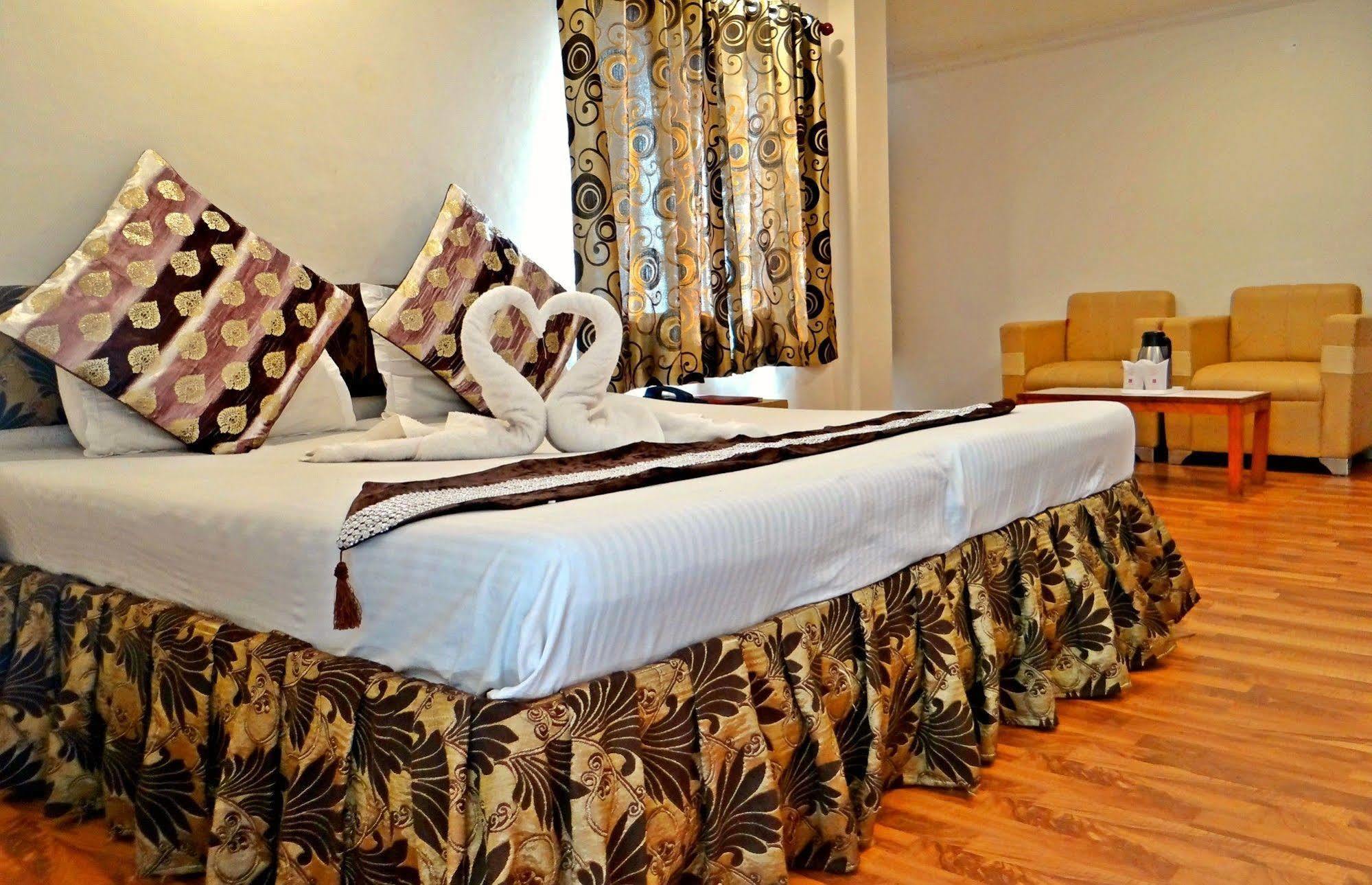 Vintage Hotel 3*