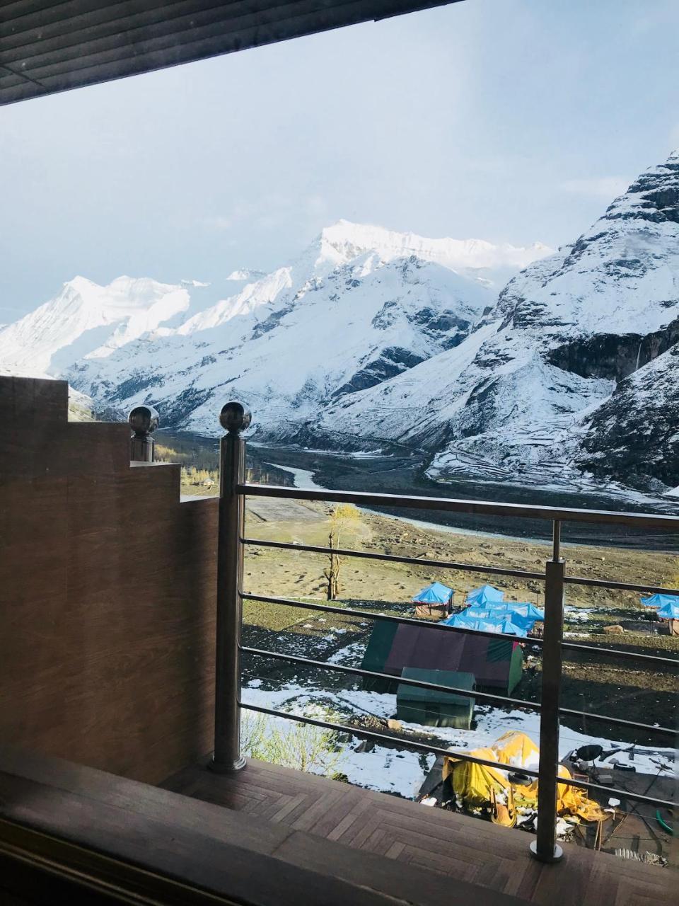 Hotel Plm Dhara